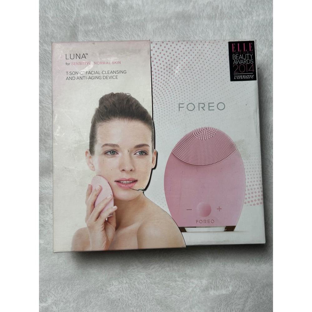 Foreo Luna T-Sonic Facial Cleansing Anti-Aging Device Sensitive Normal Skin Pink